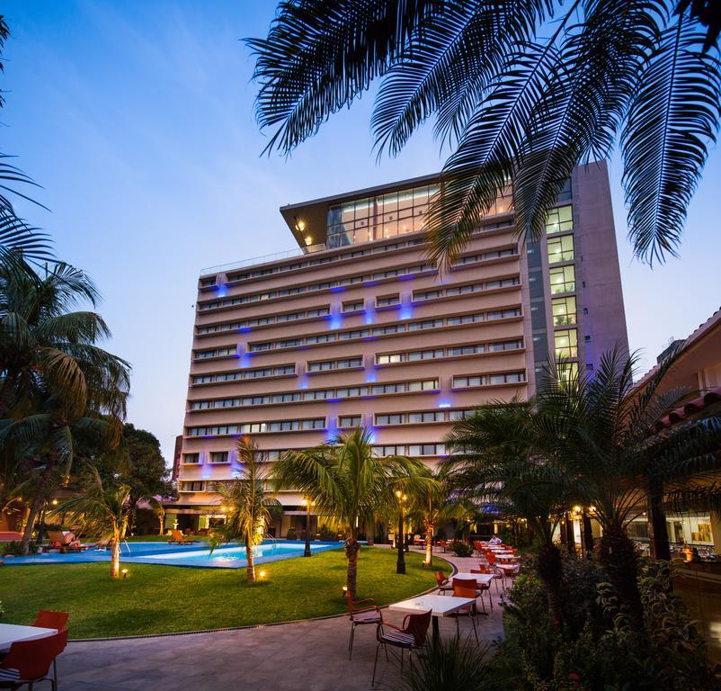 Hotel Cortez Санта-Крус-де-ла-Сьерра Экстерьер фото